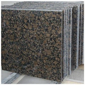 バルト海茶色の花崗岩タイル