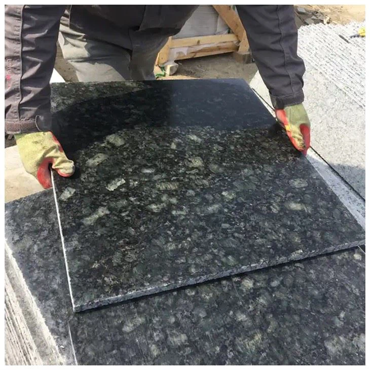 バタフライグリーン御影石