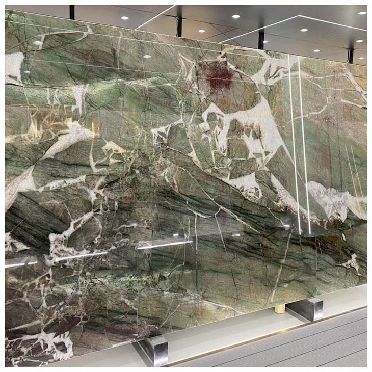 Natura Crystal Exotic Quartzite 