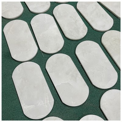 ナミビア サイの白い大理石のモザイク タイル